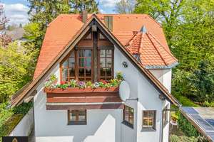 Einzigartige Dachgeschoss-Maisonette-Wohnung in exklusiver Villenlage von Pasing! – Die vollständige Adresse der Immobilie erhältst du vom Anbieter., 81243 Pasing, München – Vorschaubild 38