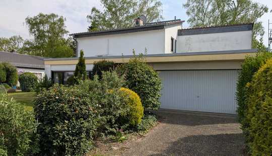 Bild von Attraktives Einfamilienhaus mit weitläufigem Garten in Darmstadt Arheilgen