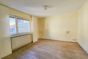 Haus mit Charakter & Nebengebäude – viel Potenzial für kreative Käufer – 60437 Nieder-Eschbach, Frankfurt am Main – Vorschaubild 13