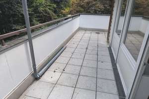 Großzügige 2-Zimmer-Dachterrassenwohnung mit Hobbyraum in begehrter Lage von München-Solln – Die vollständige Adresse der Immobilie erhältst du vom Anbieter., 81479 Solln, München – Vorschaubild 13