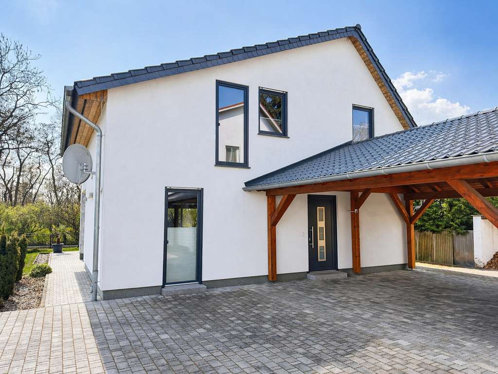 Immobilie in Casekow - Energieeffiziente Immobilie in Casekow mit zusätzlichem Raum für Arbeit, Hobby oder Gäste - Bild 4