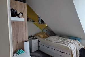 WOHNEN ÜBER DEN DÄCHERN VON ERFURT - HELLE 3- ZKB - DACHGESCHOSSWOHNUNG – Die vollständige Adresse der Immobilie erhältst du vom Anbieter., 99089 Ilversgehofen, Erfurt – Vorschaubild 5