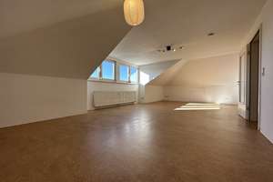 ++ Schmidener Vorstadt ++ 3-Zimmer-Wohnung mit Fernblick ++ Stellplatz ++ WG-tauglich ++