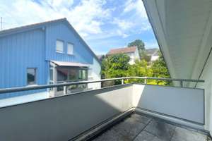Traumhafter Weitblick inklusive: Sonnige 3-Zi.-Dachgeschosswohnung mit Einzelgarage – 70567 Möhringen-Ost, Stuttgart – Vorschaubild 12