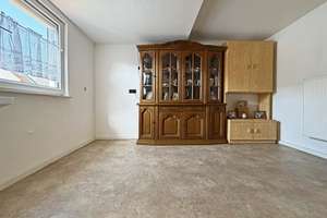 Glücksgriff für Familien und Schrauber. 
8 Zimmer auf 149 m². Plus 251 m² Fläche.
2 große Garagen. – Die vollständige Adresse der Immobilie erhältst du vom Anbieter., 72636 Frickenhausen – Vorschaubild 24