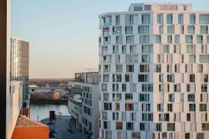 Design trifft Hafenflair: Exklusives Apartment mit Südausrichtung und seitlichem Elbblick – Hübenerstraße 8, 20457 HafenCity, Hamburg – Vorschaubild 1