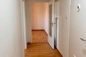Tolle 2-Zimmer-Wohnung in zentraler Lage  – Vahrenwalder Str. 147, 30165 Vahrenwald, Hannover – Vorschaubild 3