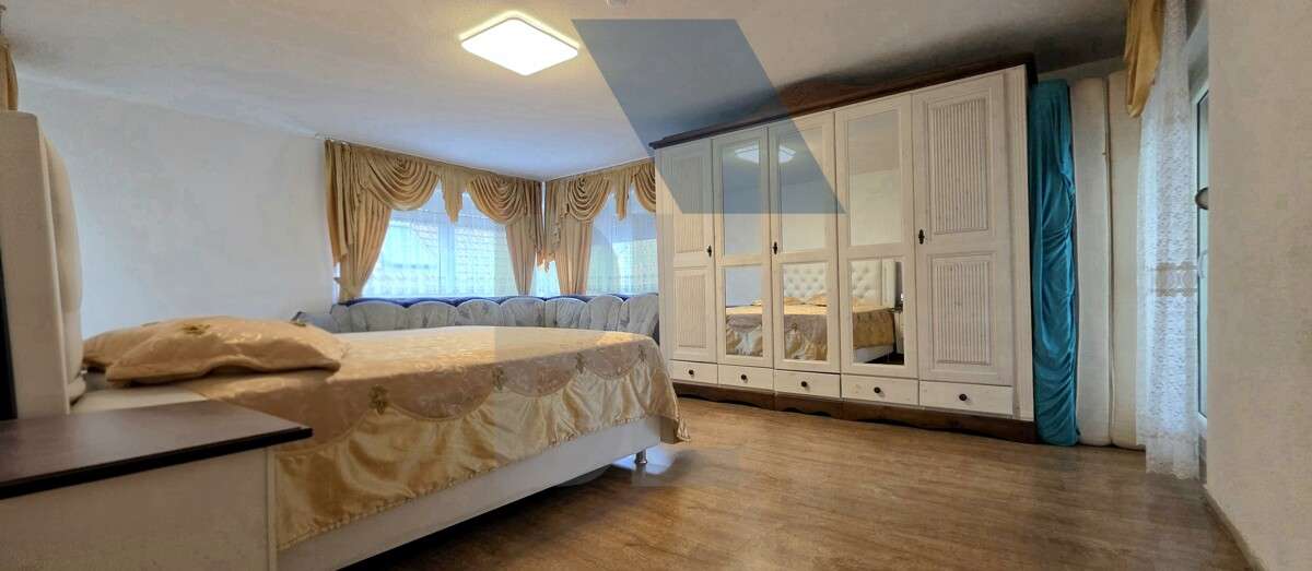 Immobilie in Ötisheim - Ein Haus mit Herz: gepflegt, hell und perfekt für die Familie - Bild 3