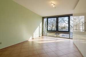 Stilvolle 4-Zimmer-Maisonettewohnung mit großzügiger Dachterrasse in Toplage von München-Trudering – Die vollständige Adresse der Immobilie erhältst du vom Anbieter., 81829 Trudering-Riem (Ortsteil), München – Vorschaubild 16