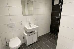 Top-Lage am Campus: Möbliertes Apartment mit Balkon im Herzen Augsburgs – Friedberger Str. 5, 86161 Wolfram-und Herrenbachviertel, Augsburg – Vorschaubild 5