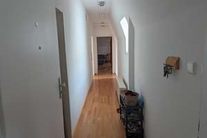 Charmante Altbau-Fachwerkwohnung mit Stellplatz im Zentrum von Wiesbaden – Röderstraße 38, 65183 Mitte, Wiesbaden – Vorschaubild 4