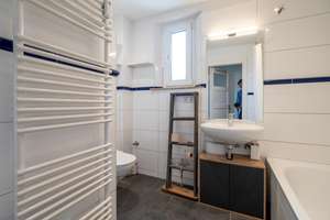 Großzügiges Zuhause: 6-Zimmer-Wohnung in Bremerhaven – Neumarktstraße 26, 27570 Geestendorf, Bremerhaven – Vorschaubild 10