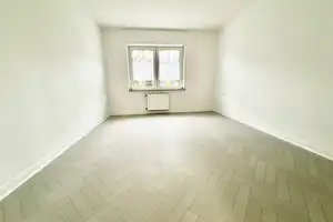 Modernisiertes 7-Zimmer-Haus in Rommerskirchen mit Garten und Garage – Neuss (Rhein-Kreis) – Vorschaubild 4