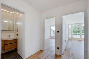 Erstbezug nach Sanierung mit West-Balkon: schöne 2-Zimmer-Wohnung in Bogenhausen, München