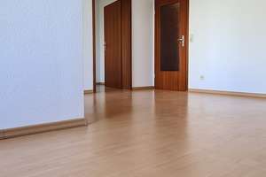 Schöne 1,5 Zimmer Wohnung mit Einbauküche in Karlsruhe mit super Anbindung – Die vollständige Adresse der Immobilie erhältst du vom Anbieter., 76139 Hagsfeld, Karlsruhe – Vorschaubild 11