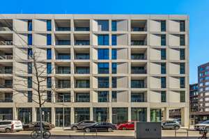 Modern Living at The Colonnades – Exklusives 3-Zimmer-Apartment mit zwei Loggien und Einbauküche – Heidestraße 39, 10557 Moabit, Berlin – Vorschaubild 16