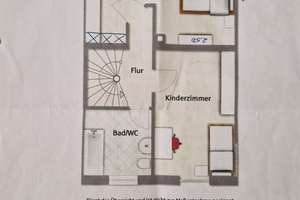 Ihr neues Zuhause mit viel Platz in einer Doppelhaushälfte in Cadolzburg – Die vollständige Adresse der Immobilie erhältst du vom Anbieter., 90556 Cadolzburg – Vorschaubild 4