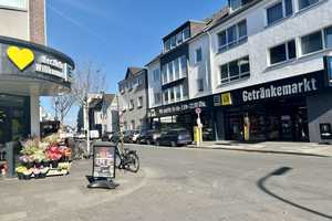 Elegant & Stilvoll: Traumhaftes Einfamilienhaus mit Garten & unglaublich viel Platz! – Köln – Vorschaubild 24
