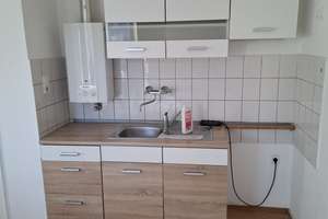 Charmante 2-Zimmer Wohnung im 3. OG mit große Terrasse in Düsseldorf-Stadtmitte