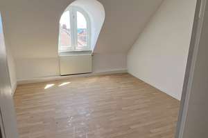 Wohnen mit Weitblick: Großzügige DG-Altbauwohnung – Bismarckstraße 20, 75179 Nordstadt, Pforzheim – Vorschaubild 12