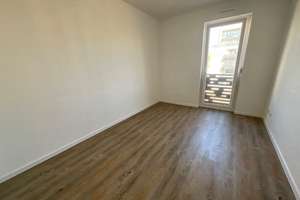 47124/45 Helle 3-Zimmer-Wohnung (ca. 95 m²) mit großem Balkon und bodentiefen Fenstern in Düsseldorf – 40472 Rath, Düsseldorf – Vorschaubild 14