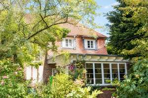 Krefeld-Fischeln: kernsaniertes Altbau-Juwel mit traumhaftem Sonnengrundstück und Wintergarten! – Die vollständige Adresse der Immobilie erhältst du vom Anbieter., 47807 Fischeln, Krefeld – Vorschaubild 28