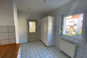 Helle und ruhige 4 Zimmer Wohnung mit Einbauküche in Stuttgart – Die vollständige Adresse der Immobilie erhältst du vom Anbieter., 70435 Zuffenhausen-Mitte, Stuttgart – Vorschaubild 10