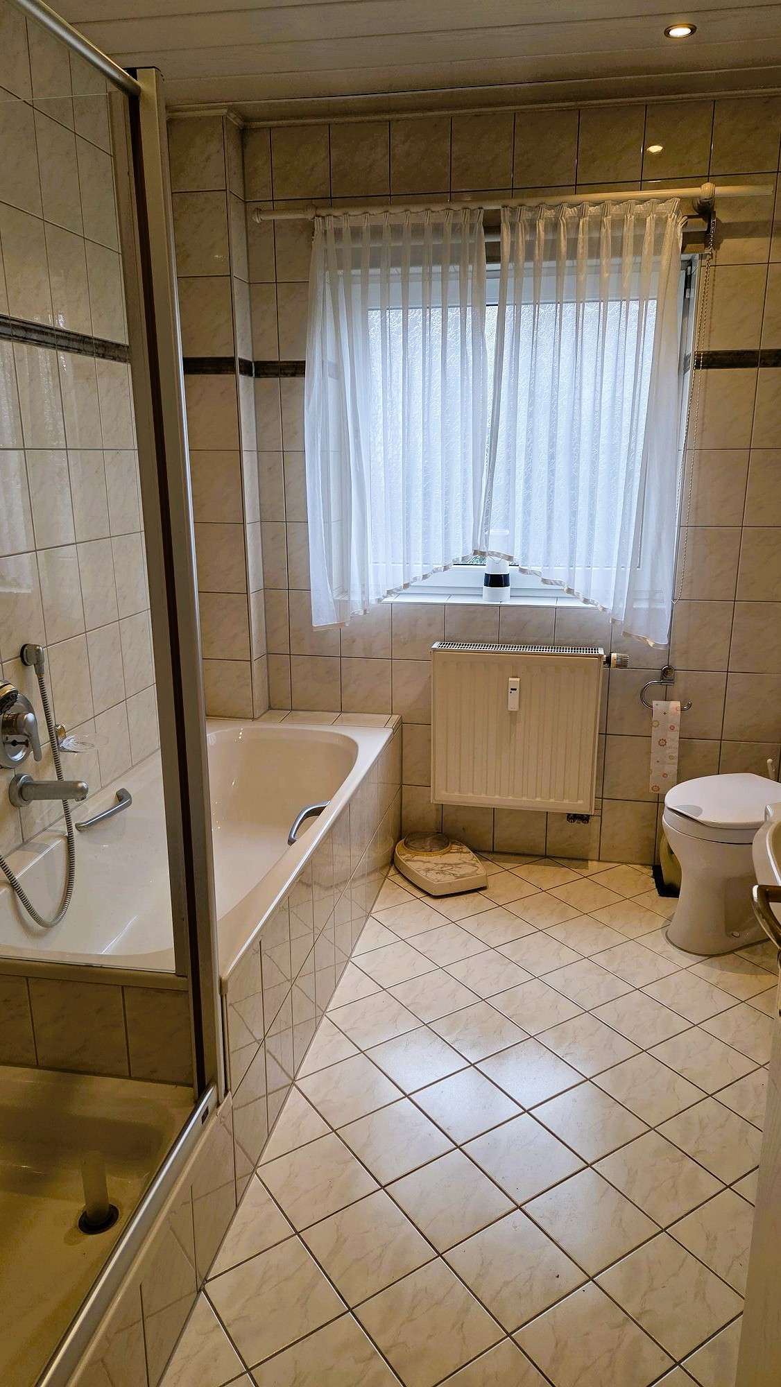 Immobilie in Bad Wimpfen - !!Viel Platz für die große Familie!! **Mehrgenerationenhaus in Bad Wimpfen** - Bild 7