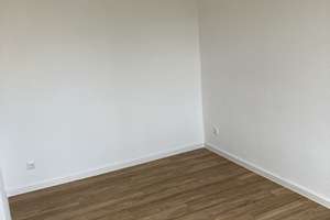 Tolle 3-Raum-Wohnung mit 2 Balkonen zu vermieten – Kurt-Eisner-Str. 73, 8058 Nordvorstadt, Zwickau – Vorschaubild 5