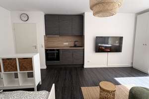 Stilvoll möbliertes 1-Zimmer Apartment mit Südbalkon  – Die vollständige Adresse der Immobilie erhältst du vom Anbieter., 65197 Rheingauviertel / Hollerborn, Wiesbaden – Vorschaubild 3