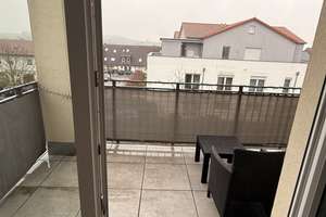 Moderne Wohnung in Rottenbauer – mit Garage, Balkon, Aufzug & Einbauküche – Die vollständige Adresse der Immobilie erhältst du vom Anbieter., 97084 Rottenbauer, Würzburg – Vorschaubild 8