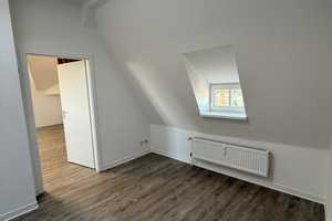 Frisch renoviert mit Einbauküche und Tageslichtbad – Stendaler Straße 2a, 39106 Magdeburg – Vorschaubild 14