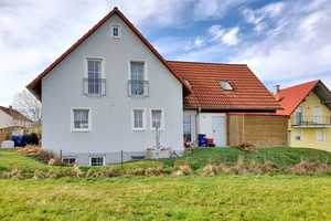 "HIER LÄSST ES SICH GUT LEBEN" Vermietetes EFH mit sonnigem Garten in Ortsrandlage von Vilseck – Amberg-Sulzbach (Kreis) – Vorschaubild 17
