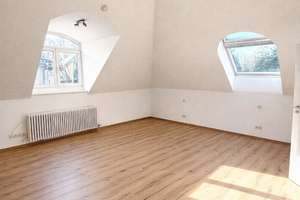 Repräsentative Stadtvilla auf außergewöhnlichem Grundstück nahe der Prinzregentenstraße – Die vollständige Adresse der Immobilie erhältst du vom Anbieter., 83022 Nord, Rosenheim – Vorschaubild 11