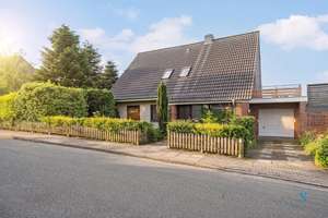 Großzügiges Familienhaus mit Weitblick und großer Dachterrasse in Bredstedt