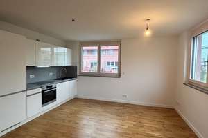 moderne 1,5-Zimmer-Wohnung im Münchner Norden mit Balkon, Nähe Olympiapark (#100) – 80809 Am Riesenfeld, München – Vorschaubild 9