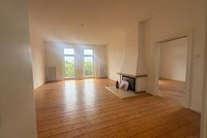 Wohnen wie im eigenen Haus-großzügige 166m² Wohnung mit Garten und zwei Sonnenterrassen