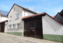 Straßenansicht