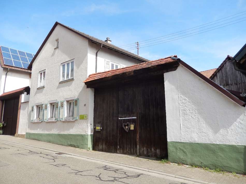 Straßenansicht