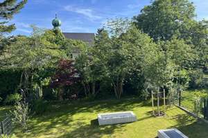 Hochwertige 5 Zimmer Erdgeschosswohnung mit großer Terrasse und Privatgarten zu vermieten – Würmtalstraße 89, 81375 Großhadern, München – Vorschaubild 3