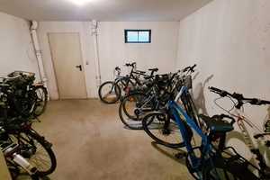 ++ Sehr ansprechende und komplett Grundsanierte 3-Zi.-Whg. mit Balkon u. Garage ++ – Südliche Weinstraße (Kreis) – Vorschaubild 54