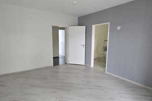 Freundliche 2-Zimmer-Wohnung mit Balkon in Salzgitter-Lebenstedt – Mammutring 49, 38226 Salzgitter – Vorschaubild 1