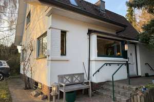 Einfamilienhaus auf teilbarem Grundstück - Provisionsfrei