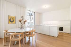 Urban Living in Schwabing: Stylische 3-Zimmer-Wohnung mit Design-Ausstattung – Die vollständige Adresse der Immobilie erhältst du vom Anbieter., 80802 Münchner Freiheit, München – Vorschaubild 3