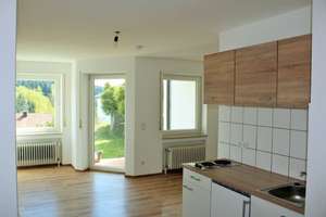 Gemütliche 1-Zimmer-Wohnung mit Terrasse und Gartennutzung in ruhiger Lage von Thannhausen