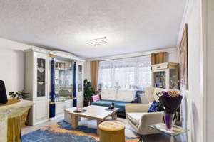 Flexibles Wohnen mit Vermietungspotenzial – 6 Zimmer auf zwei Ebenen mit eigenem Zugang – Die vollständige Adresse der Immobilie erhältst du vom Anbieter., 70435 Zuffenhausen-Hohenstein, Stuttgart – Vorschaubild 3