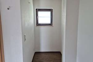 AC-Walheim | 2-Zimmer-Wohnung mit Stellplatz und Garten in denkmalgeschütztem Mehrfamilienhaus – Schleidener Str. 58/60, 52076 Walheim, Aachen – Vorschaubild 7