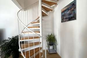 NIEDRIGENERGIEHAUS: Maisonettewohnung mit Galerie, Balkon und 2 Stellplätzen – Paracelsusstraße 10, 74177 Bad Friedrichshall – Vorschaubild 9