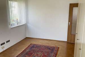 Großzügiges, helles Einfamilienhaus mit Einliegerwohnung, Massivbauweise, Sackgassenlage – Die vollständige Adresse der Immobilie erhältst du vom Anbieter., 74232 Abstatt – Vorschaubild 28