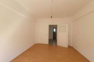 Modernisierte 3-Zimmer-Wohnung mit Wintergarten und Wannenbad in Köln-Mülheim – Frankfurter Straße 43, 51065 Mülheim (Ortsteil), Köln – Vorschaubild 6
